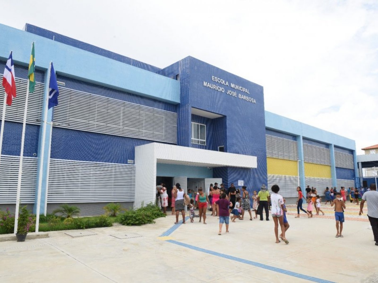 MP-BA recomenda que prefeitura de Salvador garanta alimentação de alunos durante greve 