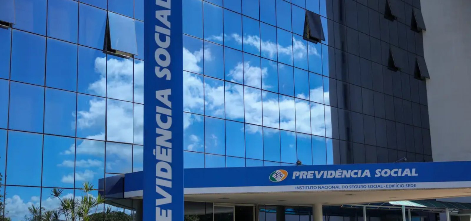 Justiça bloqueia R$ 23,8 milhões de empresas suspeitas de fraudes contra aposentados do INSS