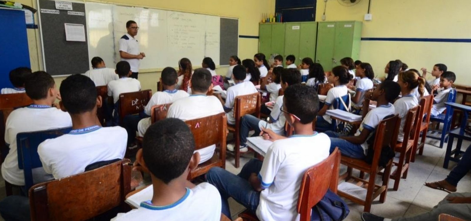Olimpíada de matemática das escolas públicas é realizada nesta terça