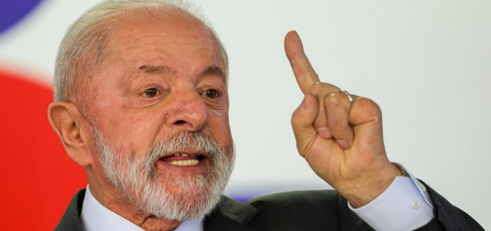 Presidente sanciona lei que amplia cotas para pessoas negras, indígenas e quilombolas em concursos