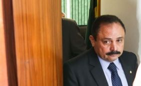 Deputados tentam afastar Waldir Maranhão da presidência da Câmara
