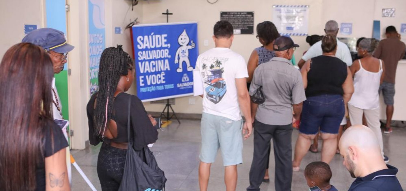 Considerada ilegal, greve de servidores municipais deixa 99 postos de Salvador sem vacinação na última segunda