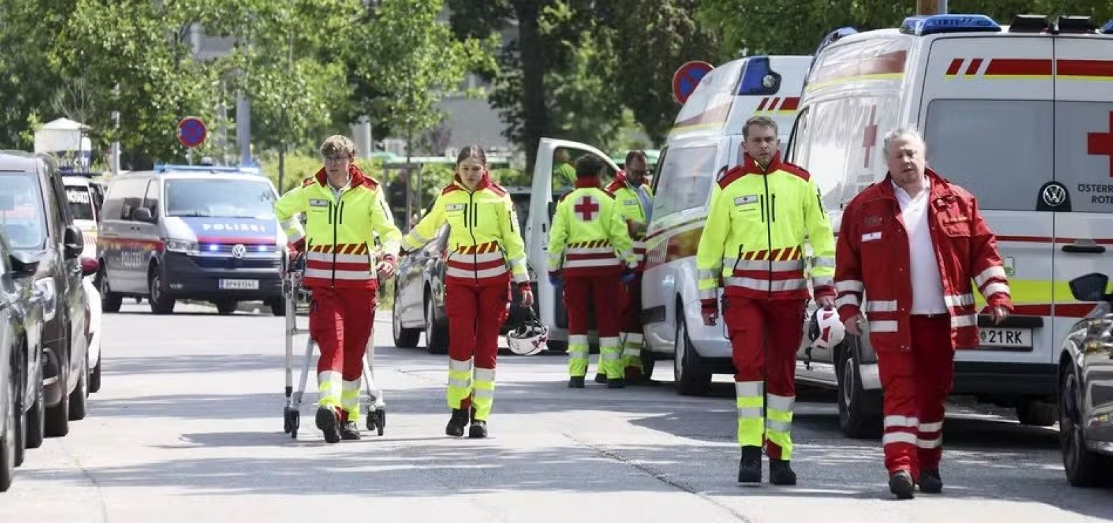 Ataque a tiros em escola na Áustria deixa 10 mortos e 12 feridos 