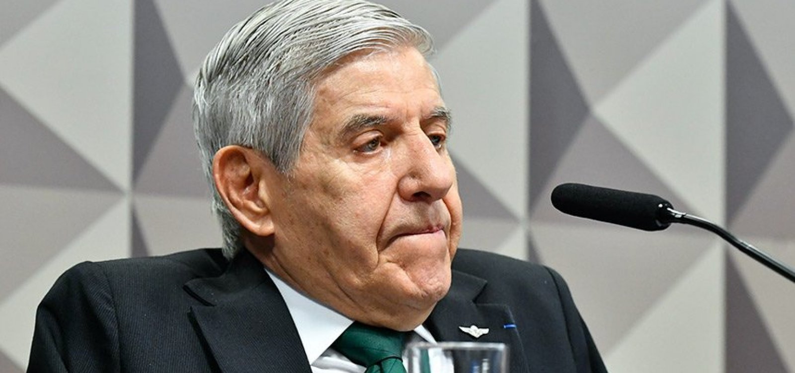 Augusto Heleno fica em silêncio no STF em interrogatório sobre suposta tentativa de golpe