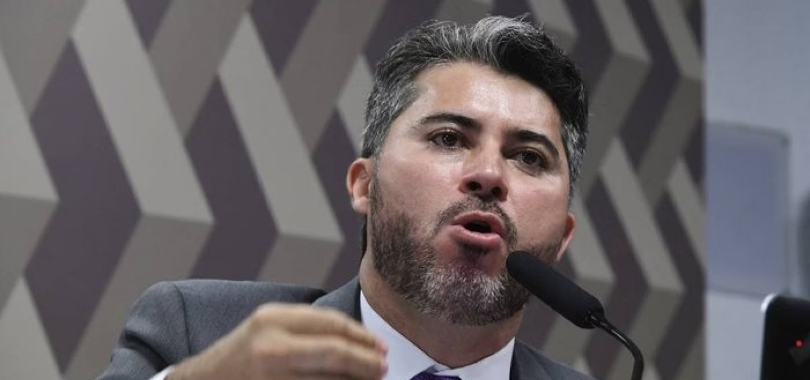 Comissão do Senado aprova fim da preferência da Petrobras no pré-sal