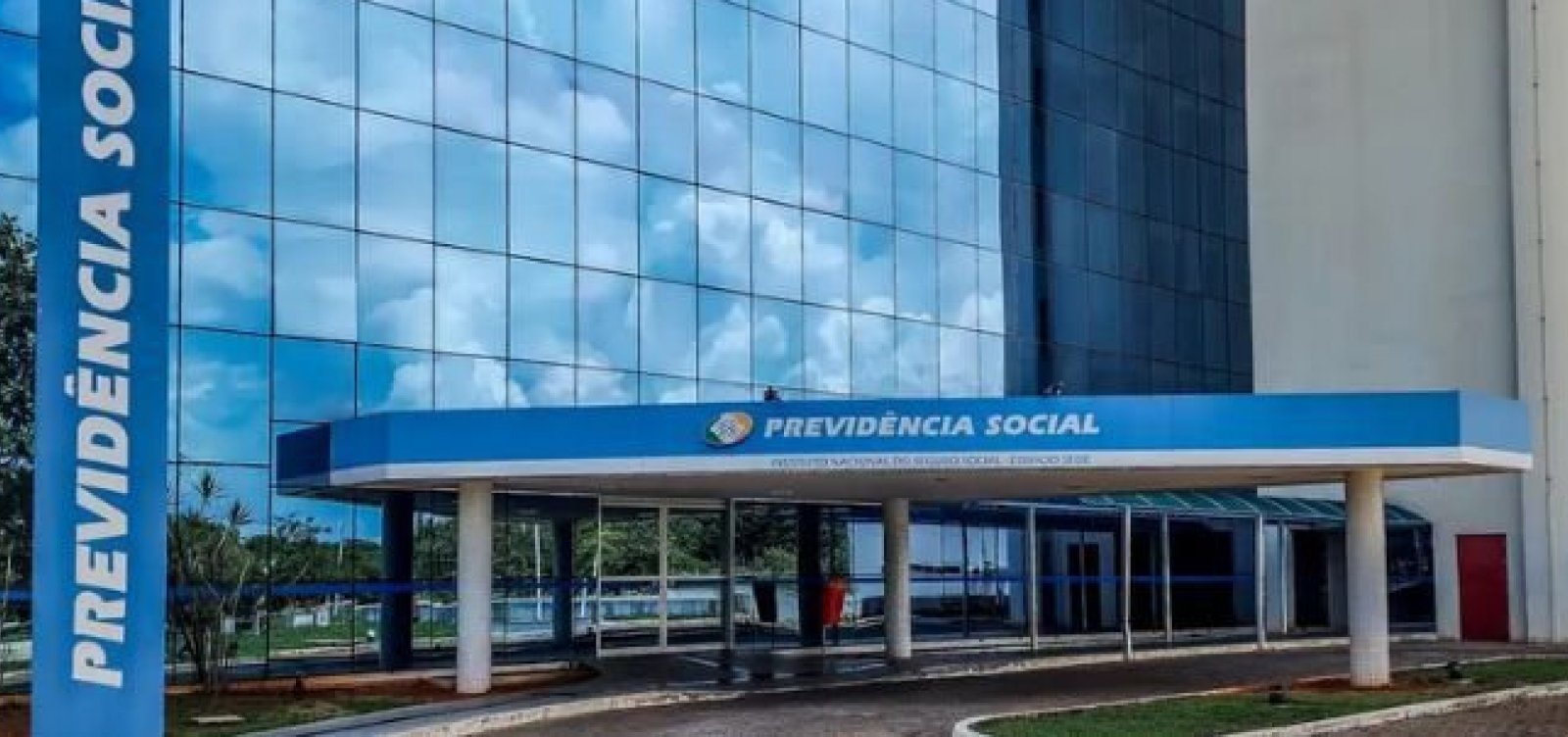 Justiça bloqueia R$ 2,8 bi de envolvidos em fraude no INSS