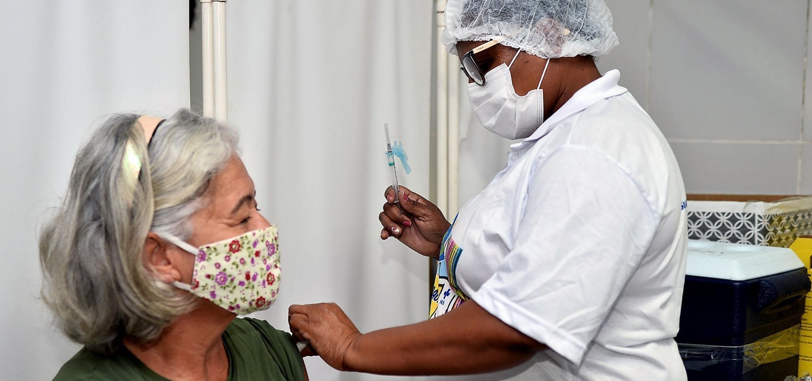 Salvador tem sábado especial de vacinação contra gripe e Covid-19