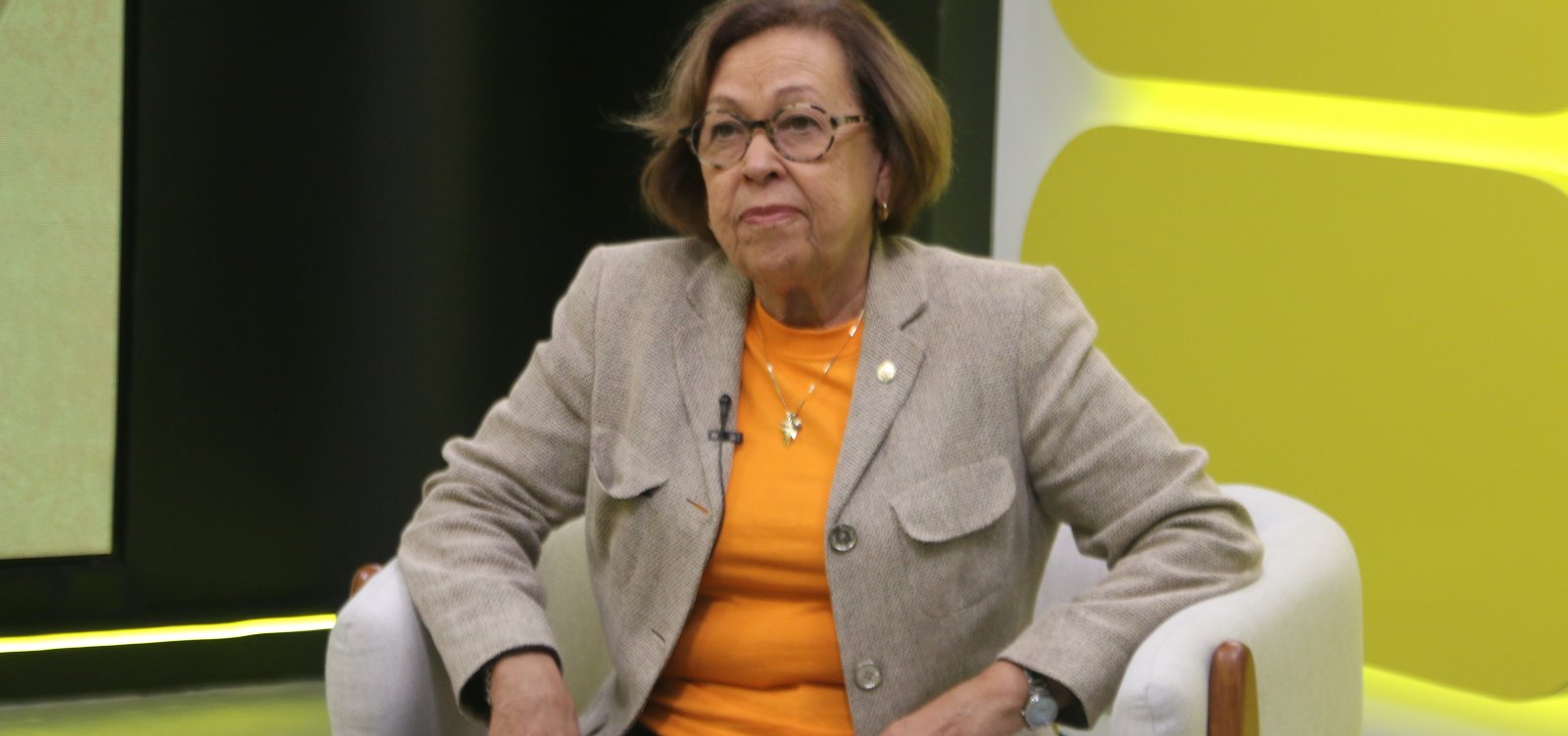 “Sensação de desrespeito na porta”, diz Lídice da Mata sobre ser mulher na Câmara