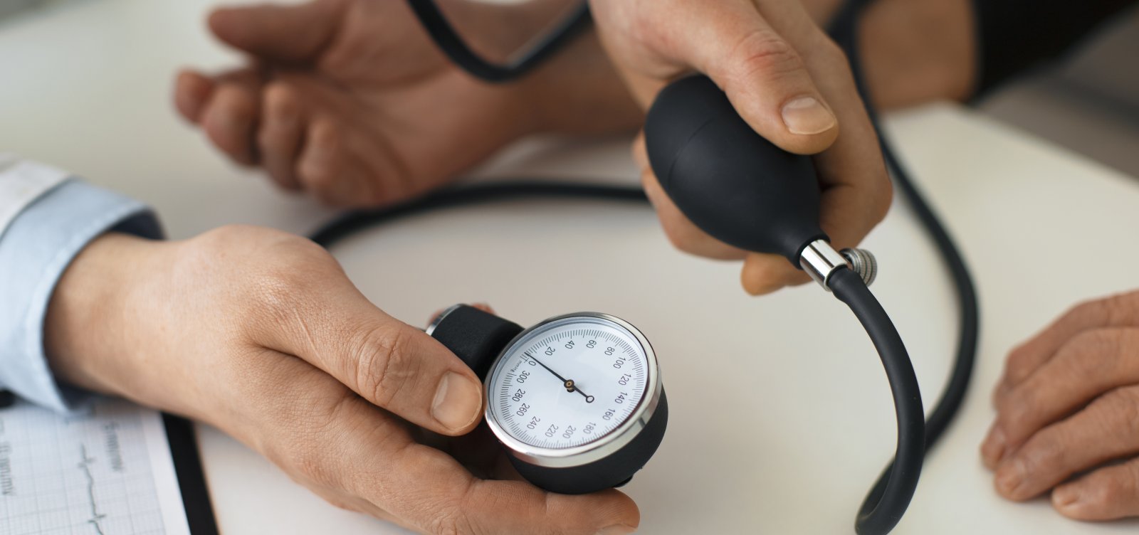 Nova diretriz redefine valores da pressão arterial; abordagem está mais preventiva