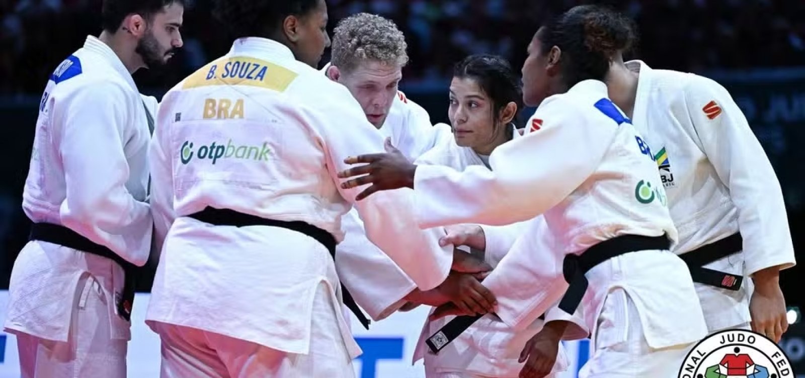 Sem pódio por equipes, Brasil acaba Mundial de Judô com duas medalhas