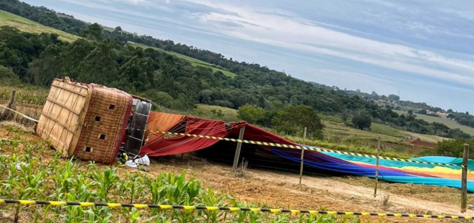 Piloto e empresário são indiciados por homícido após queda de balão em SP