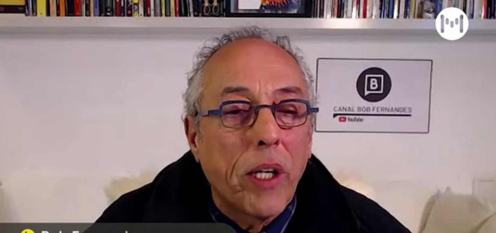 Bob Fernandes aponta uso de Bolsonaro como objeto para avanço de projeto militar da extrema-direita: “boneco de ventríloquo”