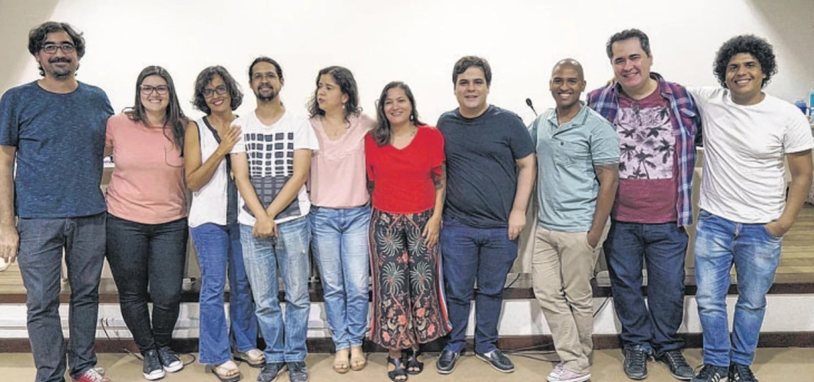 Curso de formação de roteiristas segue com inscrições abertas até segunda-feira