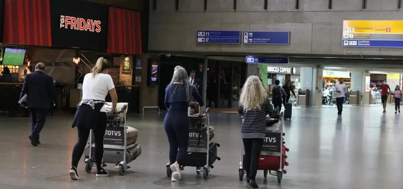 Deputados propõem fim da exigência de visto para turistas de EUA, Japão, Canadá e Austrália