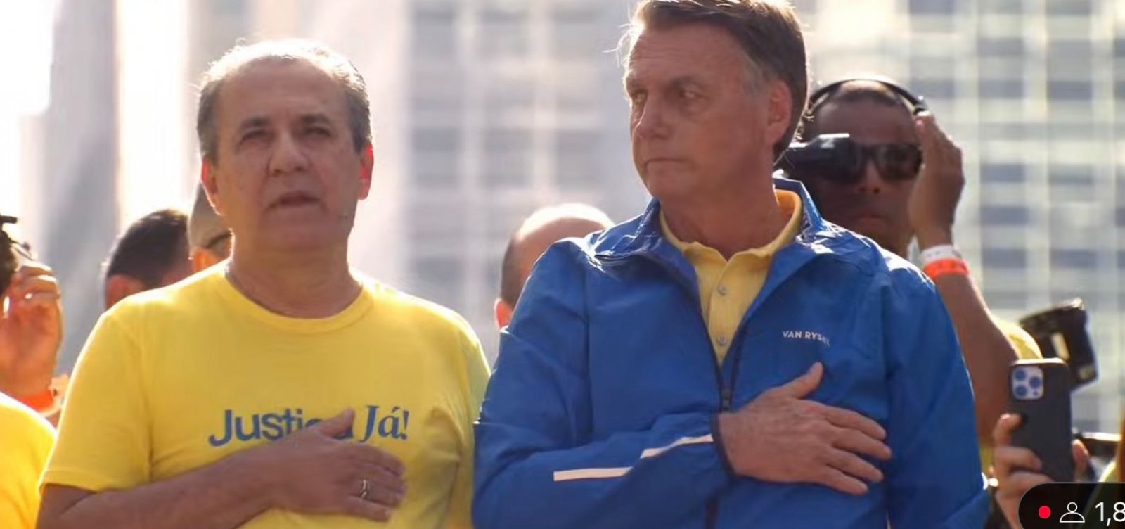 Bolsonaro participa de manifestação na Avenida Paulista