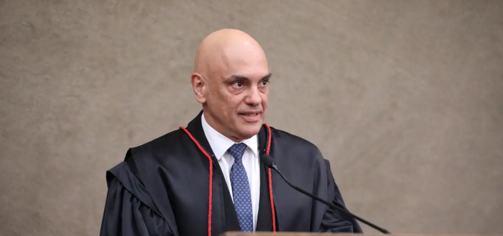 Barroso define Moraes como relator da ação do PSOL contra derrubada do IOF