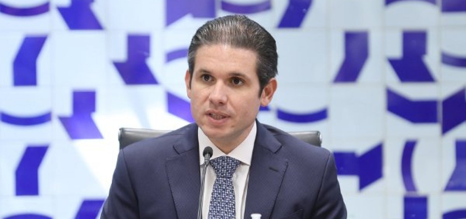 Câmara deve votar projeto que propõe corte de benefícios tributários nesta terça