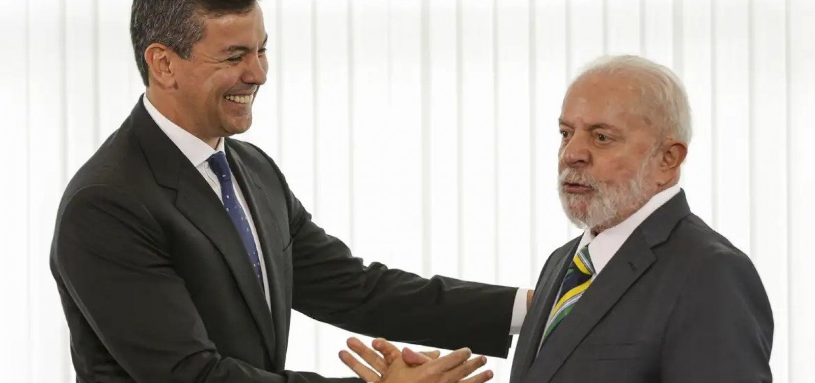 Lula se reúne com presidente do Paraguai para tratar acordo sobre Itaipu