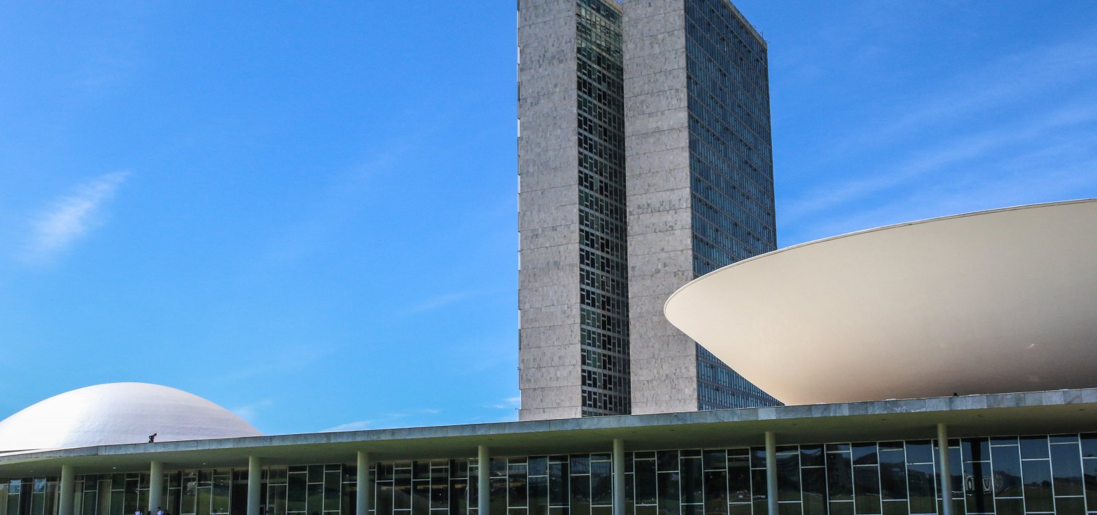 MP que prevê aumento salarial para militares será votada por comissão do Congresso na próxima semana