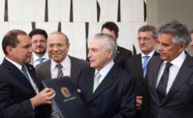 Michel Temer assume presidência da República e anuncia ministérios; confira
