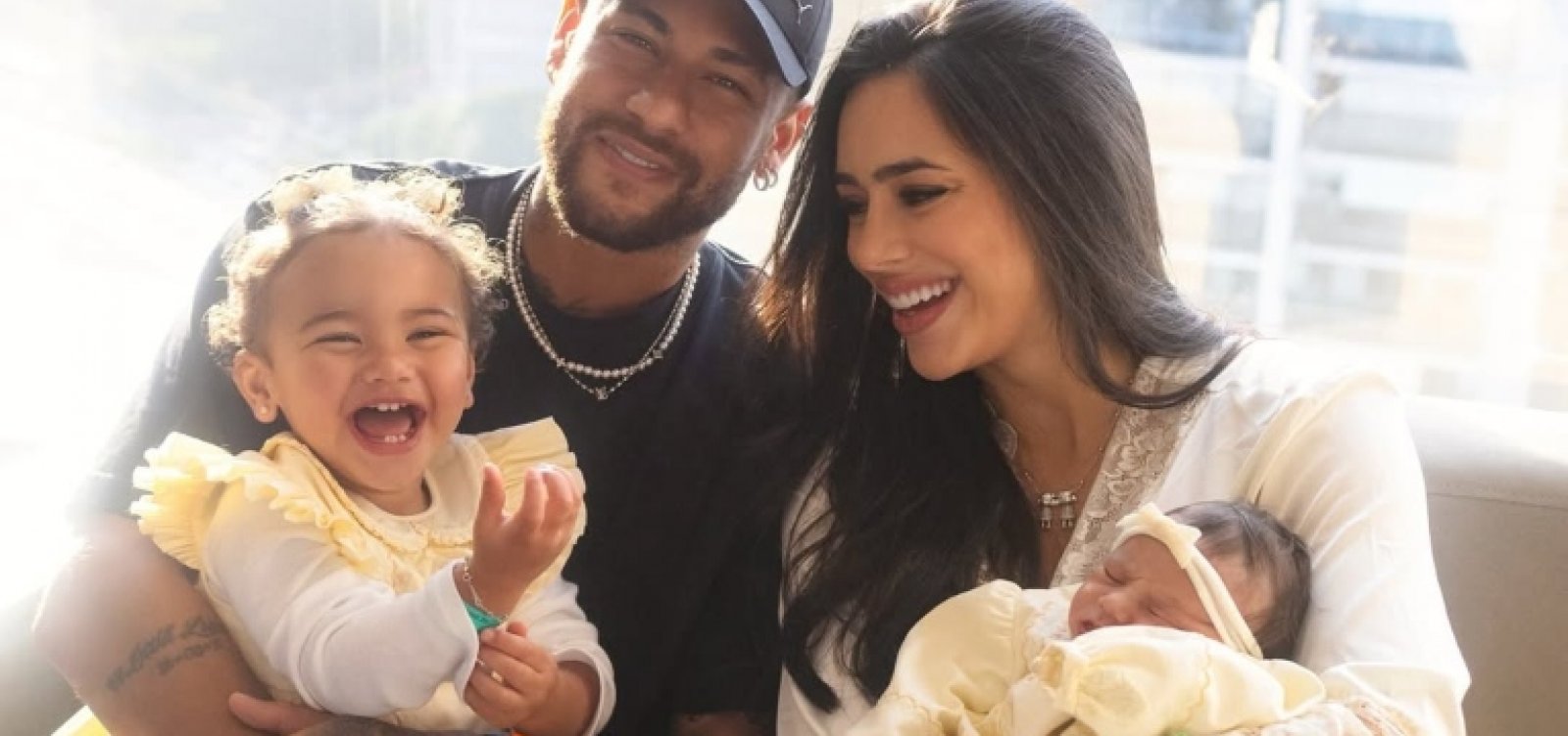 Neymar Jr. e Bruna Biancardi compartilham a primeira foto da segunda filha do casal