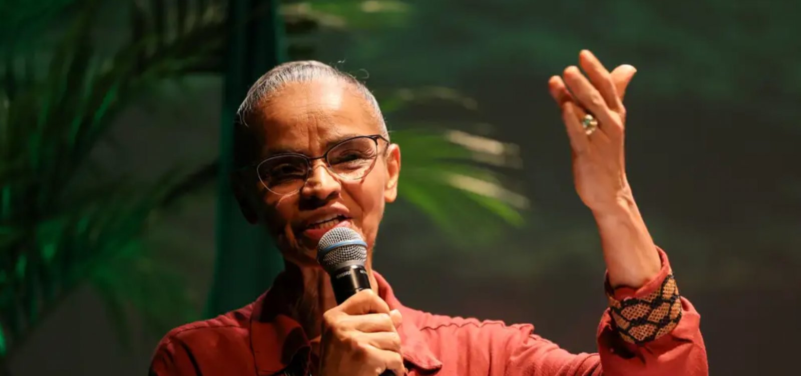 "Estamos dispostos a superar contradições", diz Marina Silva sobre petróleo