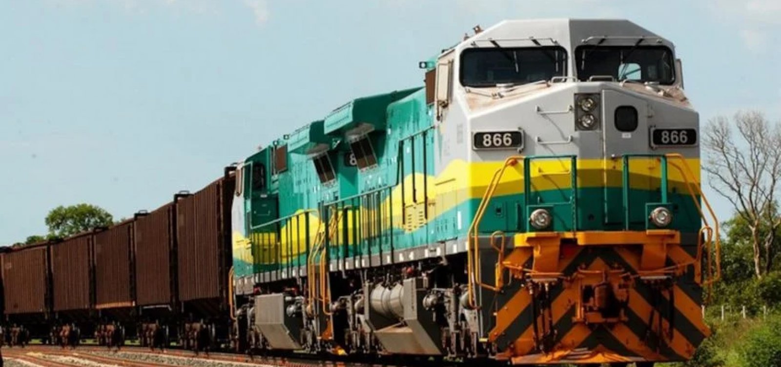 Brasil e China firmam acordo para projeto de ferrovia que liga Atlântico ao Pacífico