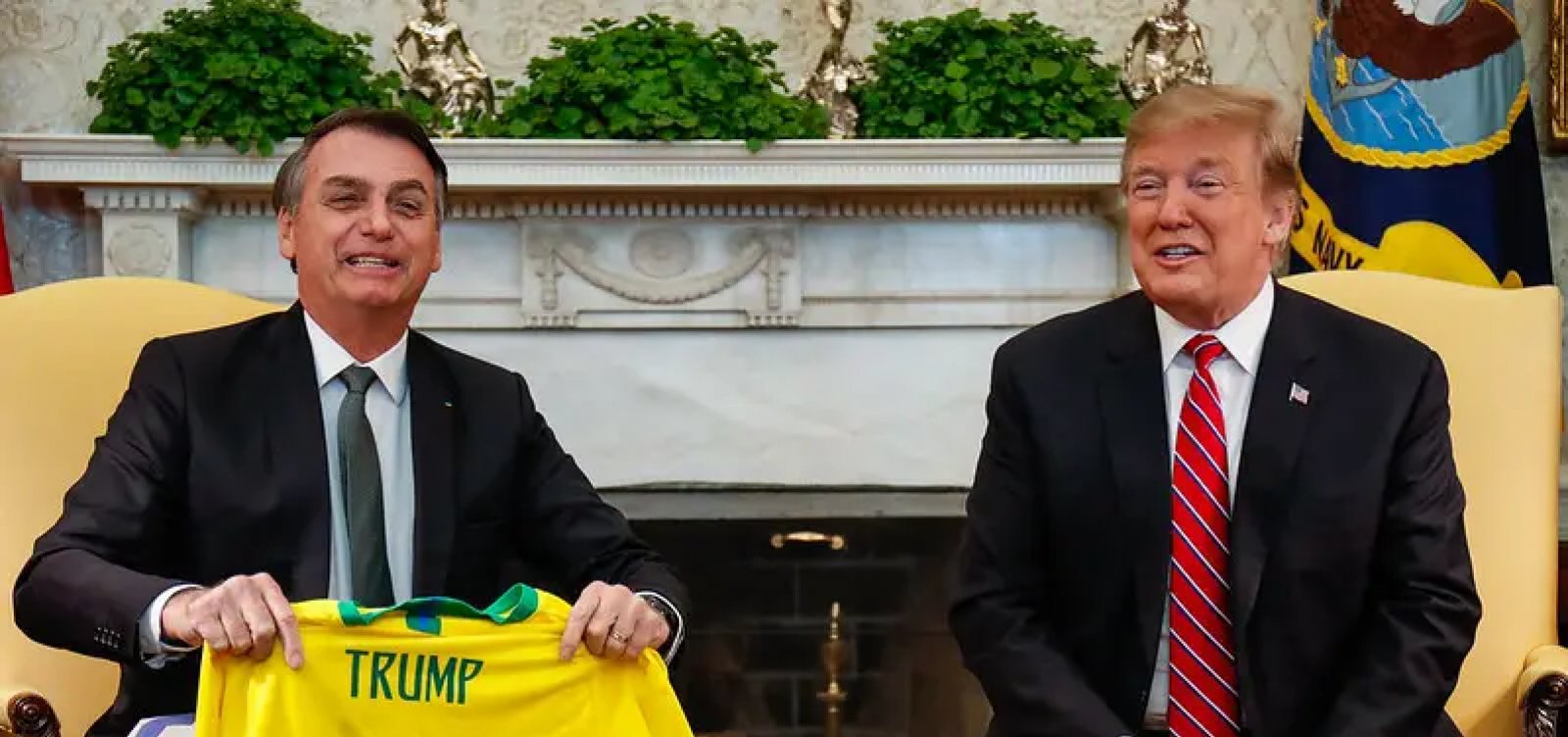 Embaixada dos EUA endossa Trump em acusações de ‘perseguição’ contra Bolsonaro