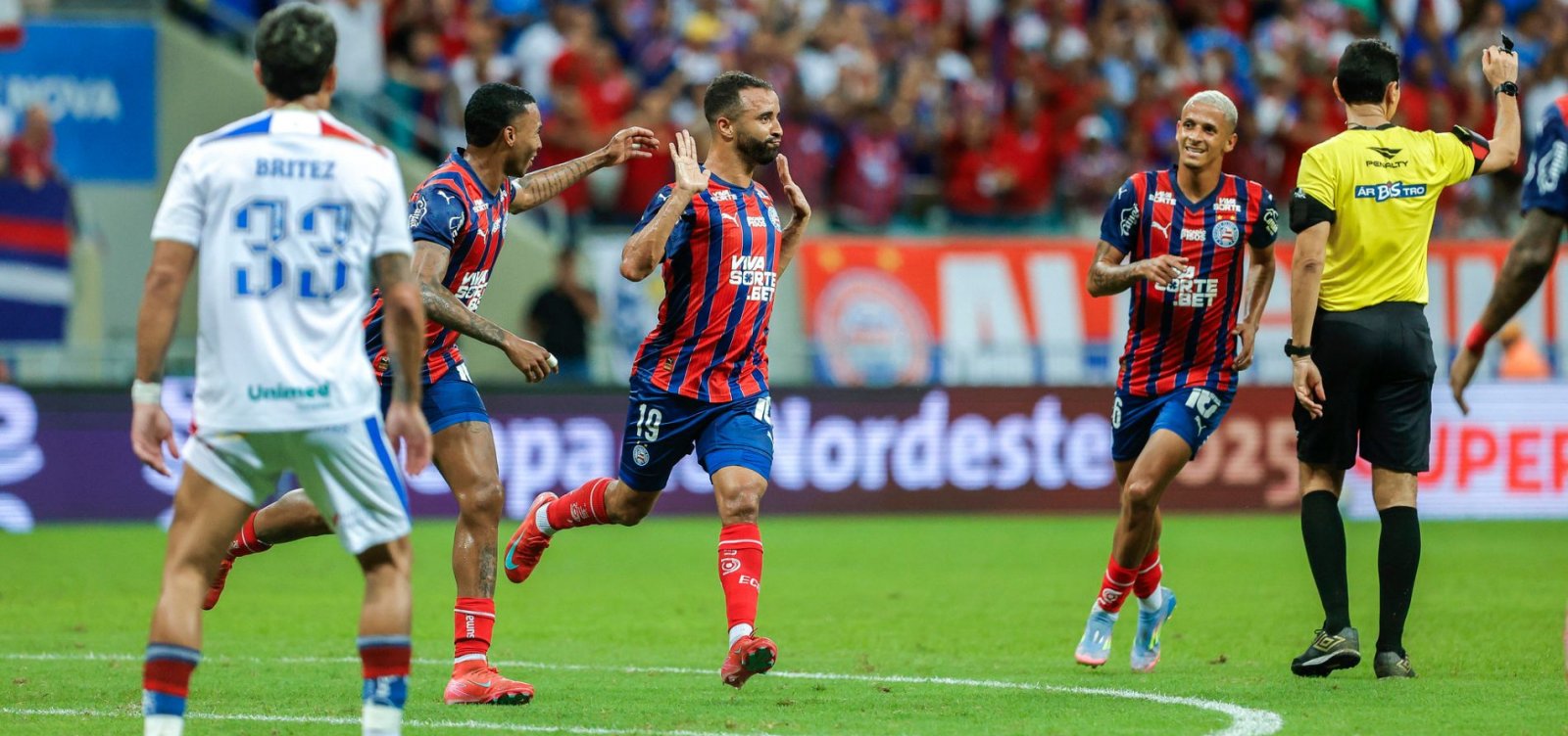 Bahia vence o Fortaleza e avança para a semifinal da Copa do Nordeste