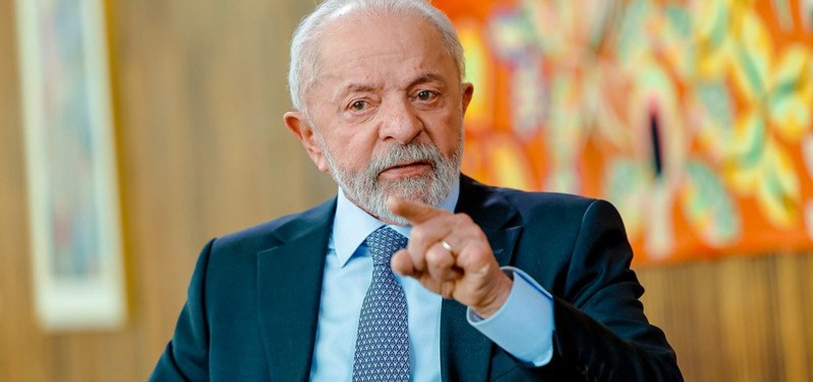 Lula afirma que Brics vai continuar a buscar alternativas ao dólar nas relações comerciais