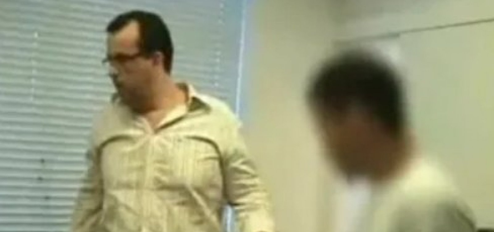 Blogueiro é preso por extorsão e difamação em Salvador