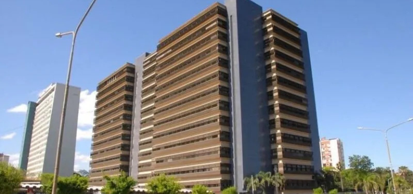 Juíza é demitida por repetir 2 mil sentenças idênticas