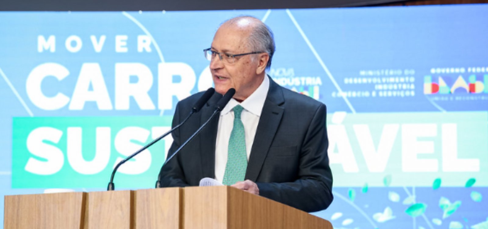 Governo brasileiro ainda não pediu redução de tarifa aos EUA, diz Alckmin