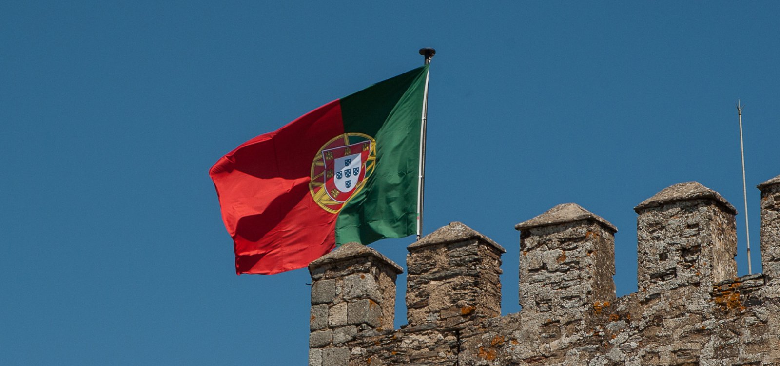 Parlamento de Portugal aprova pacote anti-imigração; medida afeta milhares de brasileiros