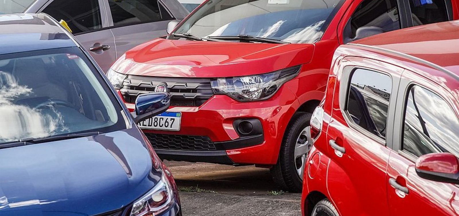 Projeto quer conceder desconto de até 30% para idosos na compra de carros novos