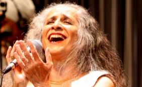 Maria Bethânia emociona público na reabertura da Concha Acústica