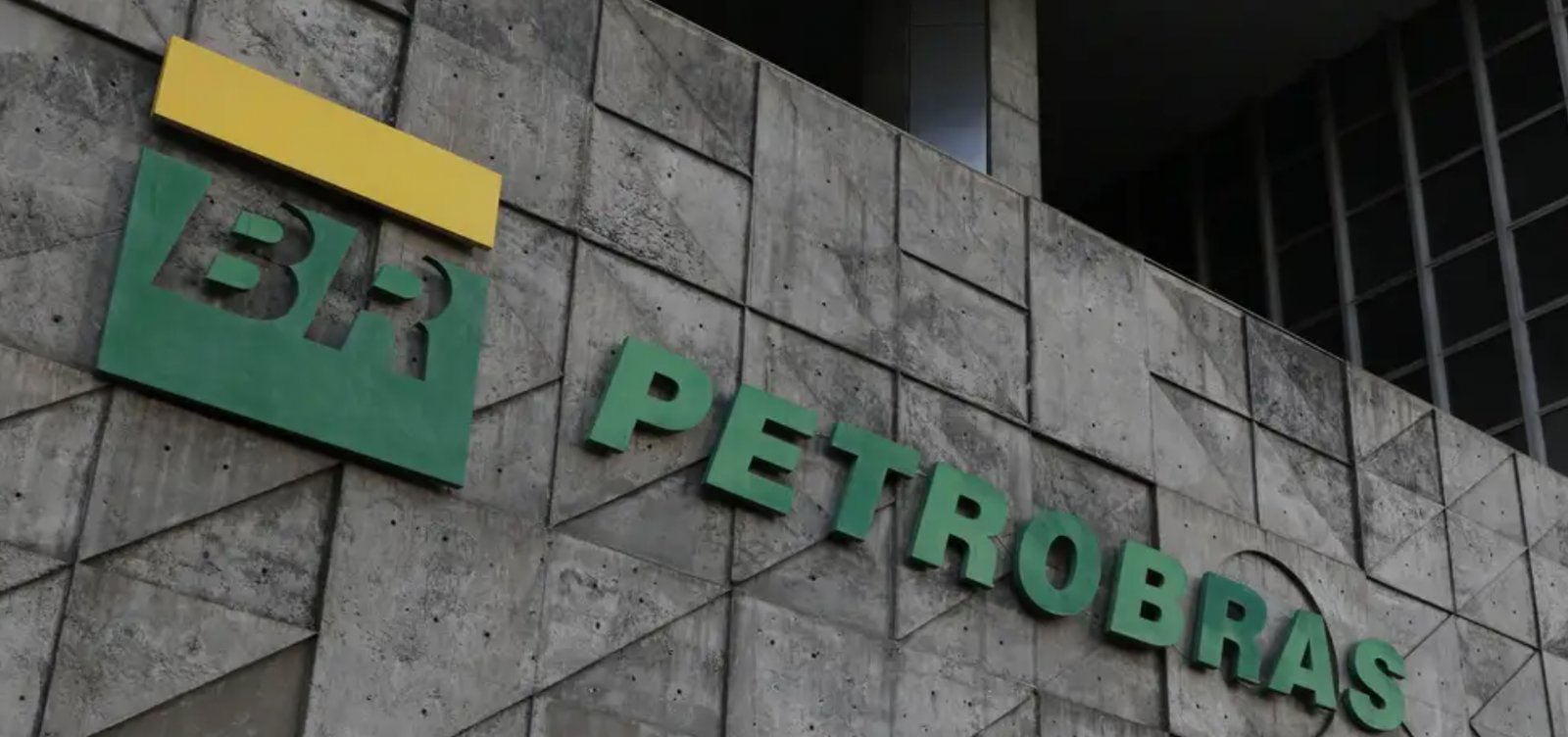 Petrobras anuncia queda de 14% no preço do gás natural para distribuidoras 