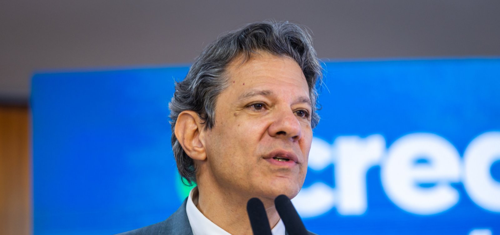 Sobre tarifaço, Haddad diz que Lula não vai "abanar o rabo" e nem dizer "I love you" como Bolsonaro