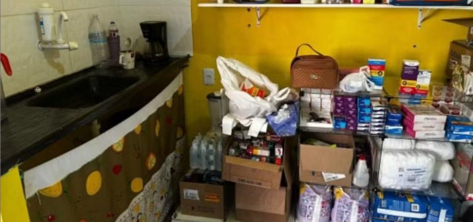 Farmácias são autuadas por venda de medicamentos vencidos e anabolizantes na Bahia