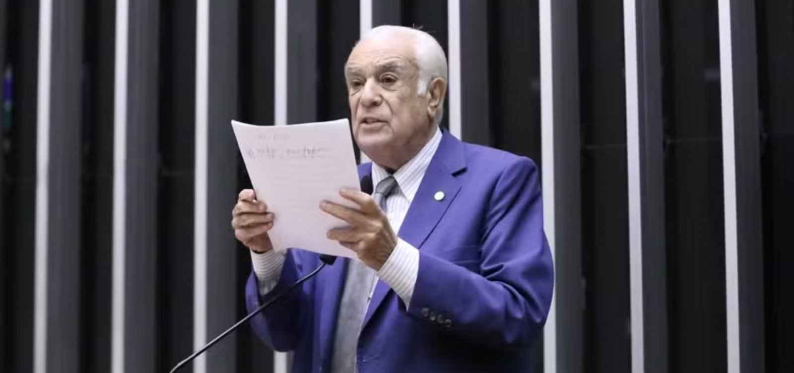 PL expulsa deputado após críticas a Trump e elogios a Alexandre de Moraes