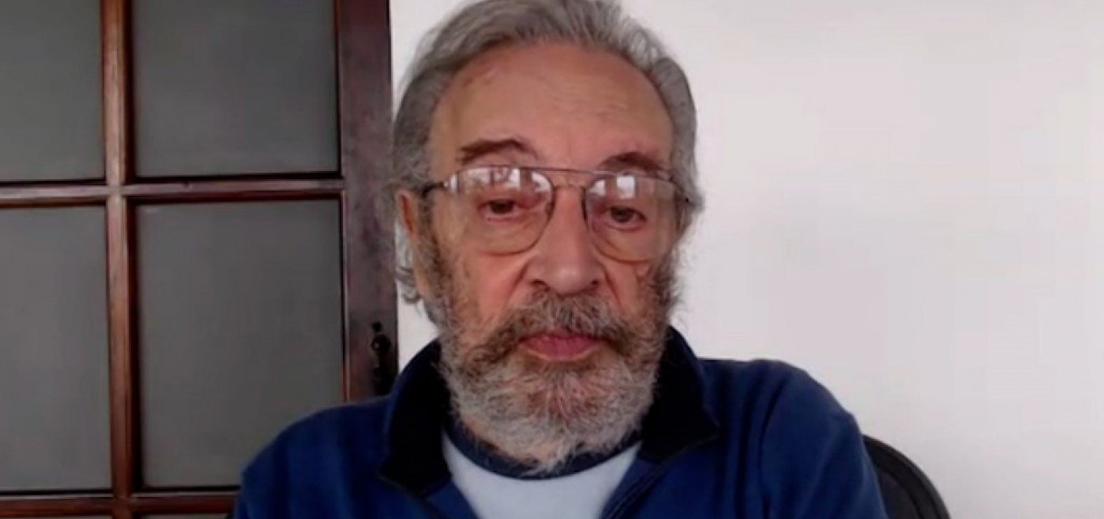 Janio de Freitas relembra apagamento político de Brizola e relaciona episódio a pesquisas eleitorais