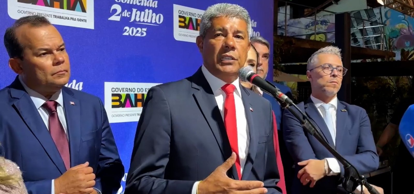Jerônimo alerta para impacto de tarifaço na fruticultura baiana e defende novos mercados para exportação