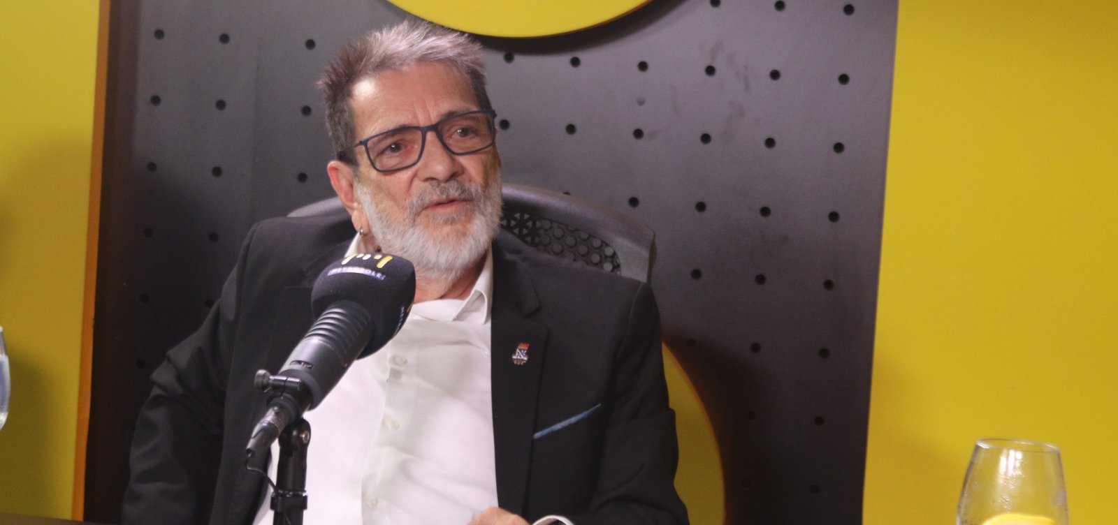 "Estamos alinhados com os brasileiros na defesa da soberania", diz Miguez sobre ato na UFBA