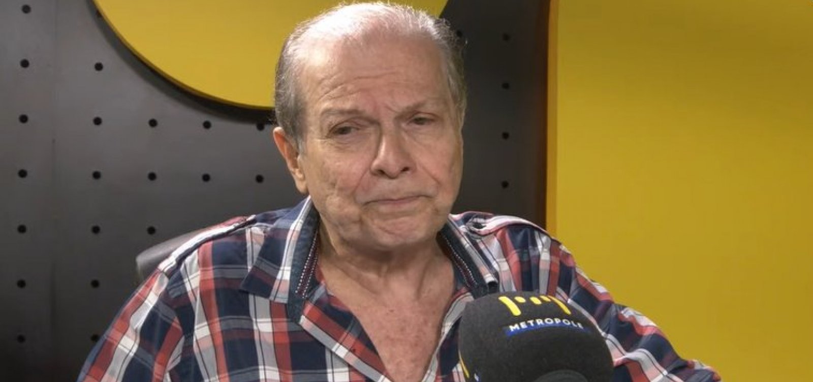 Paulo Costa Lima aponta arte como ato de coragem em tempos sombrios: “temos que plantar um mundo de esperança”