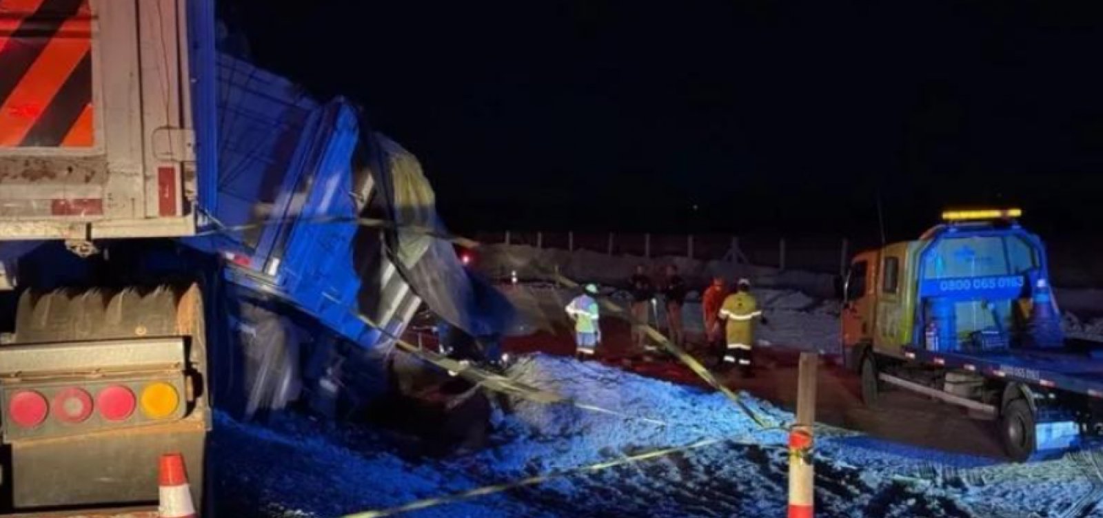 Acidente entre ônibus e carreta na BR-163 deixa 11 mortos e 46 feridos em Mato Grosso