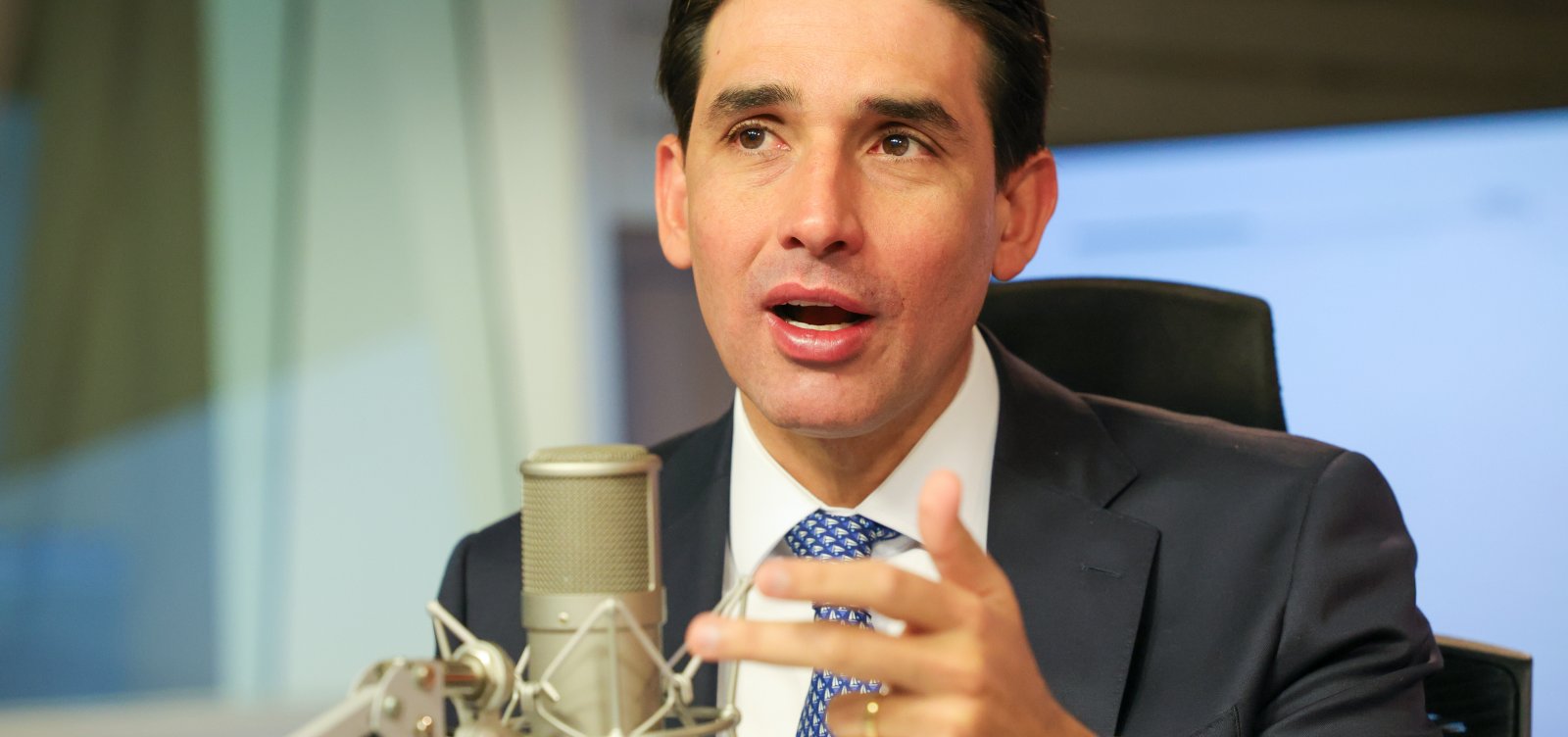 Brasil amenizará efeitos do tarifaço com novos mercados, diz ministro