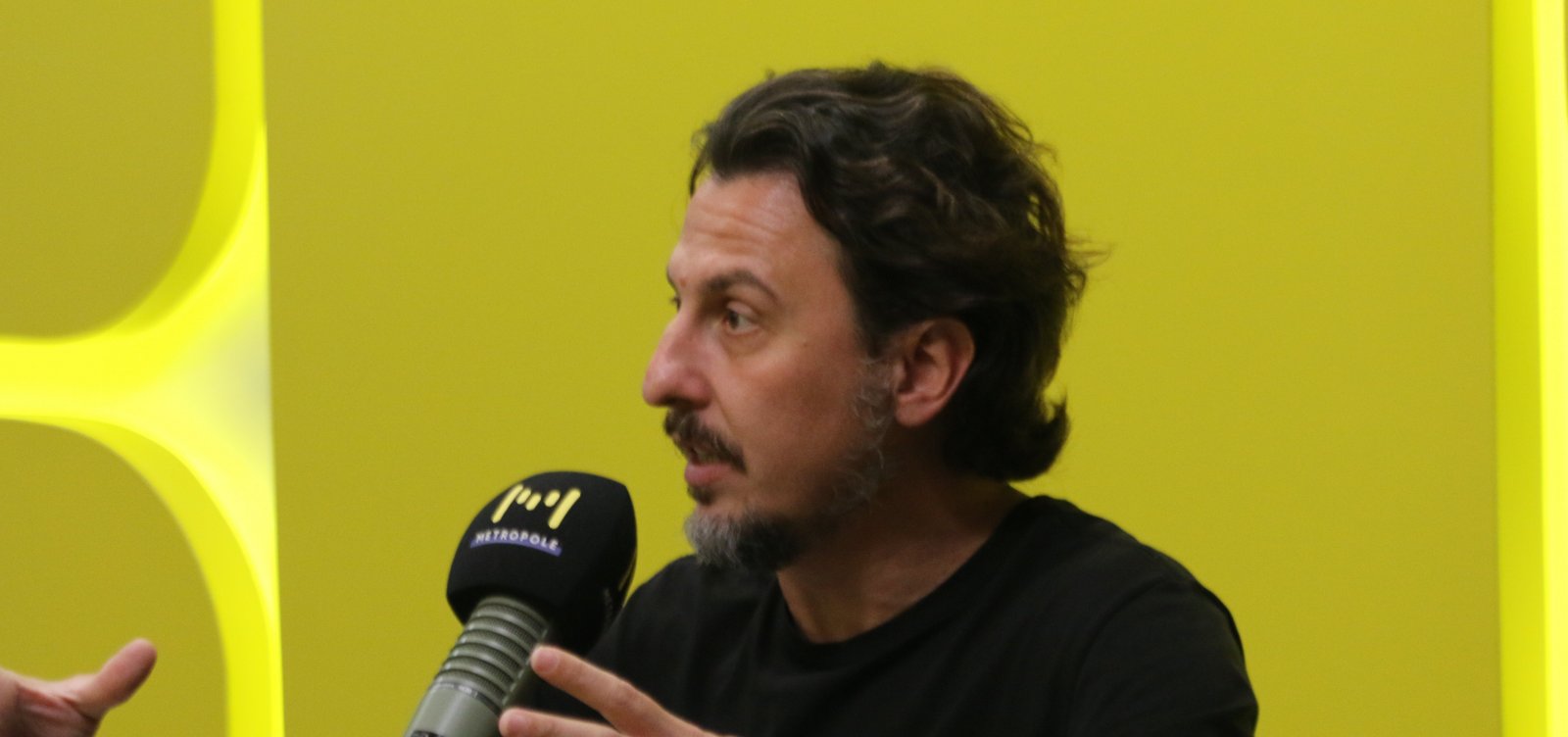 Ascensão da extrema direita no Brasil não foi acaso, diz Leandro Demori