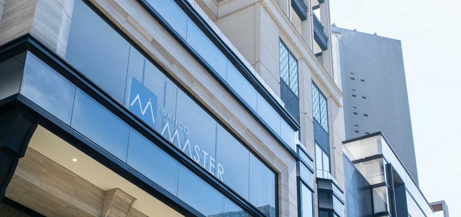 Diretoria do BC suspeita de maquiagem bilionária em balanço de ativos do Banco Master