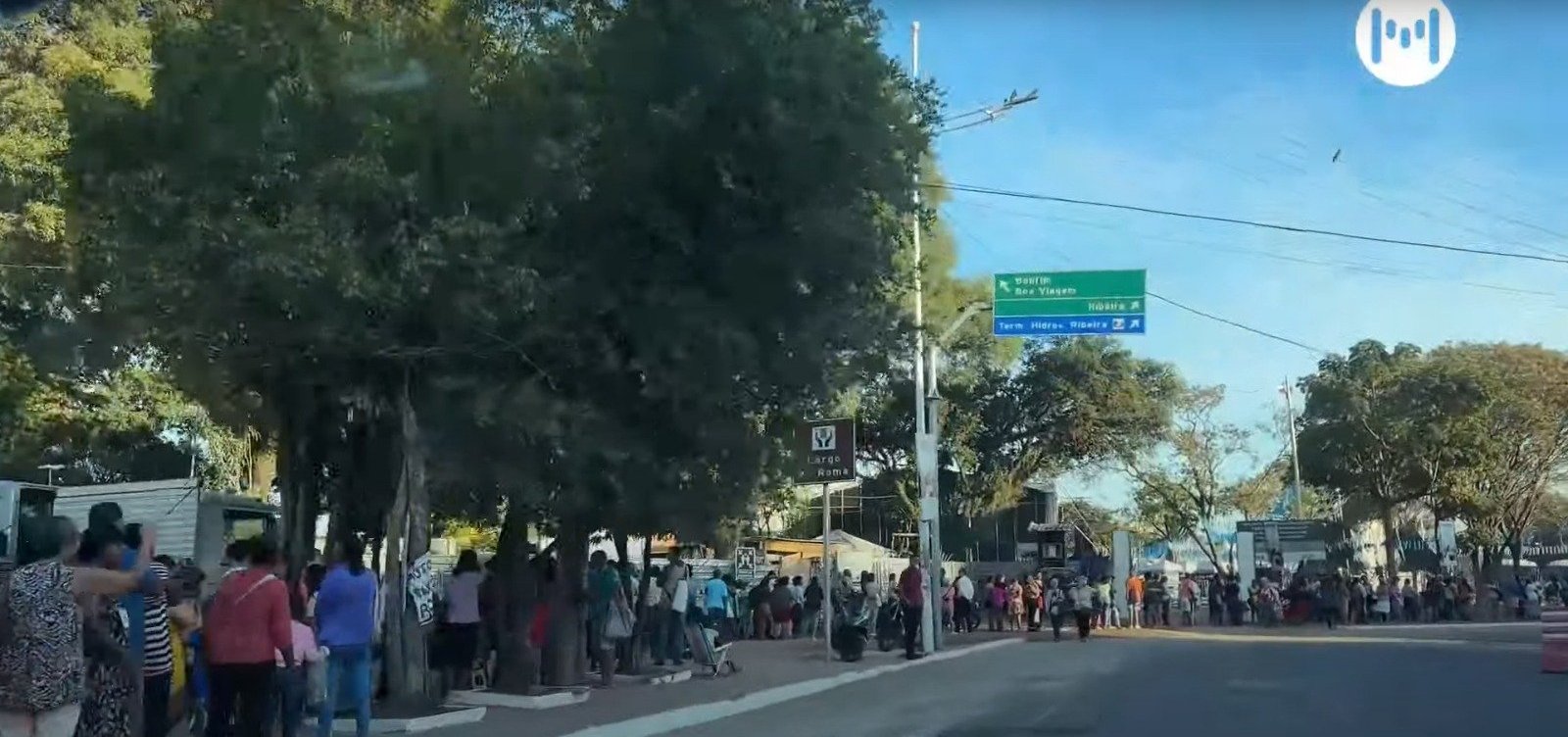 Longas filas marcam mutirão de saúde em homenagem à Santa Dulce; 19 tipos de exames são oferecidos