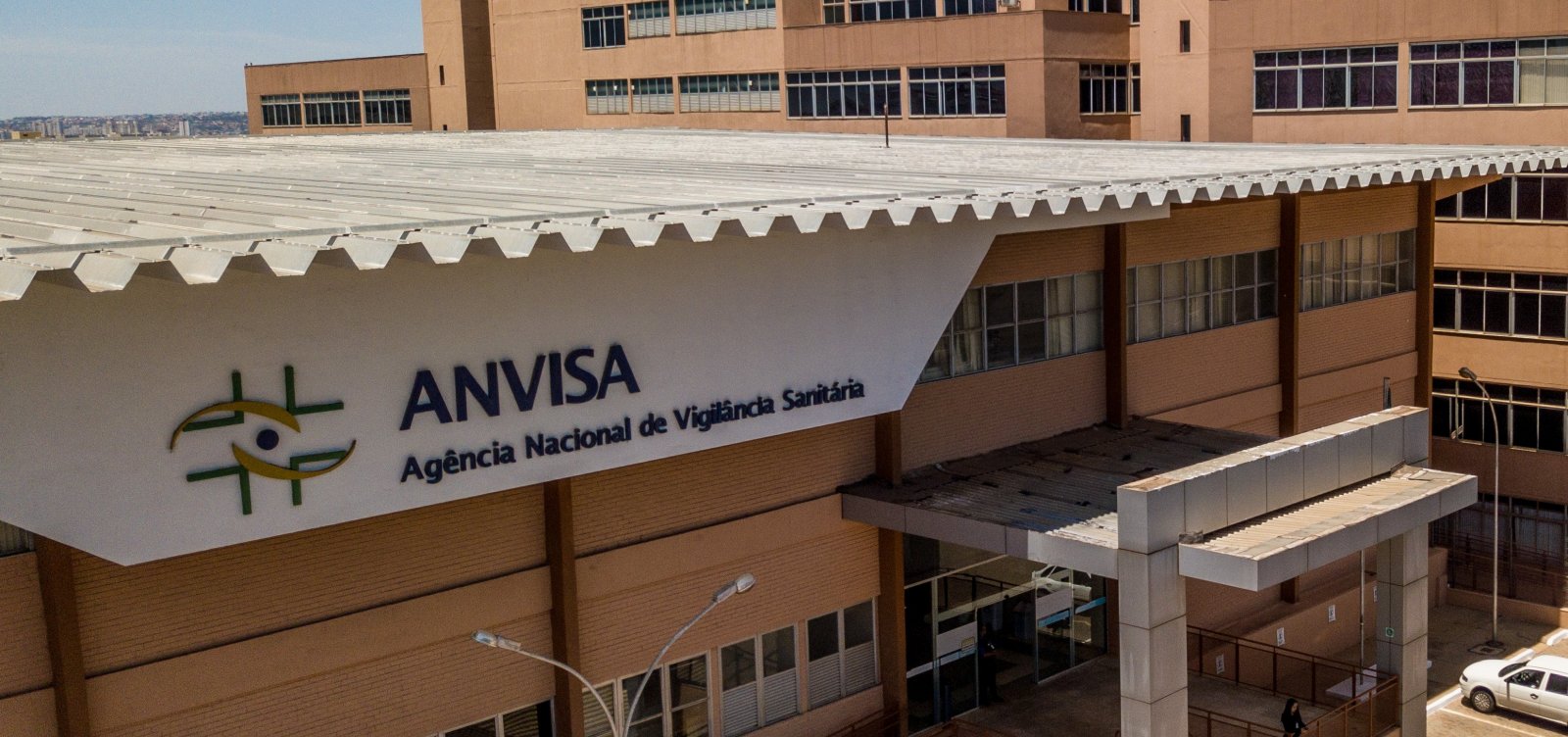 Anvisa autoriza uso de medicamento oral contra câncer de cérebro
